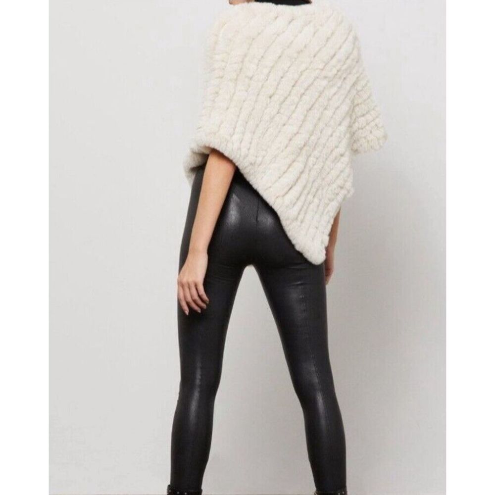 BCBGMAXAZARIA Poncho Style Faux Fur Jacket Cream Ivory Color‎ Women's Size XL - Picture 4 of 15